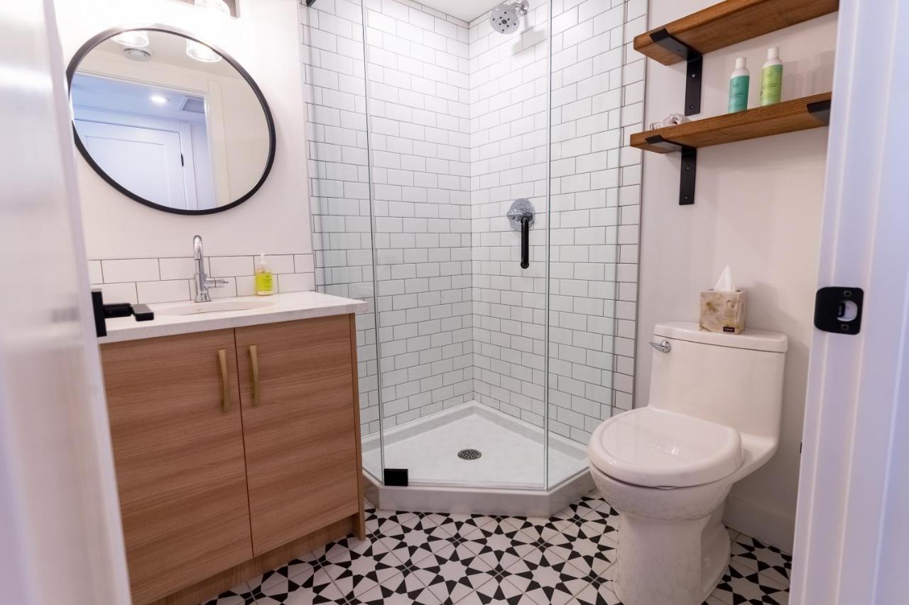 Basecamp Suites Canmore Esterno foto